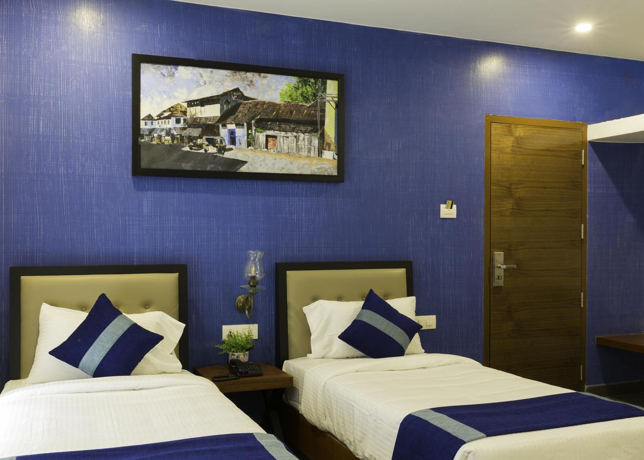 Hotel Neighbourhood, Cochin Коччи Экстерьер фото